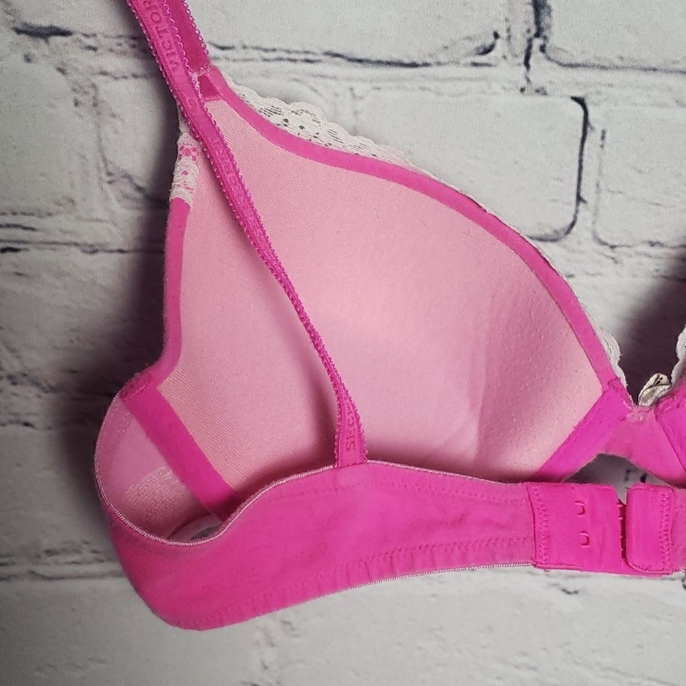 Victoria's Secret Pink Bra - Picture 7 of 9